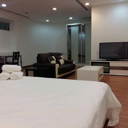 Wte Binjai 8 Homestay กัวลาลัมเปอร์ ภายนอก รูปภาพ